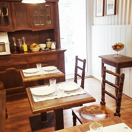 Sipeky Pensjonat Senec