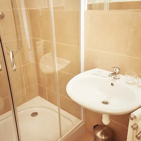 西佩基别墅酒店 塞内奇